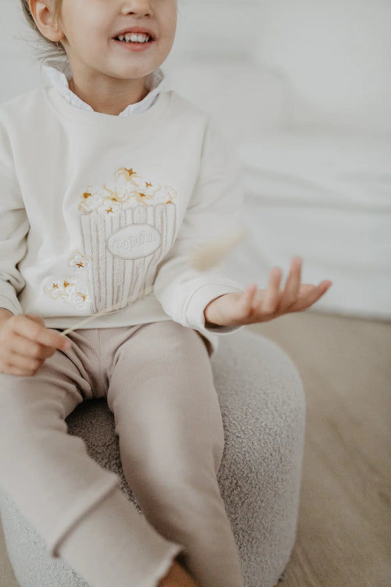 Oversized Sweatshirt "Popcorn rose" - beige