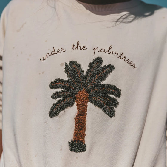 Crown Tree Oversized Sweater - Shortbread