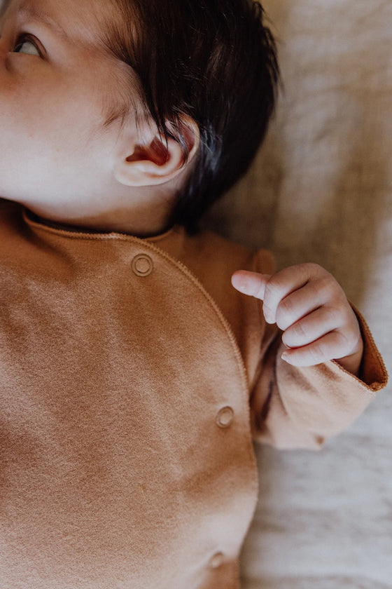 Baby Anzug mit Druckknöpfen GOTS - Biscuit